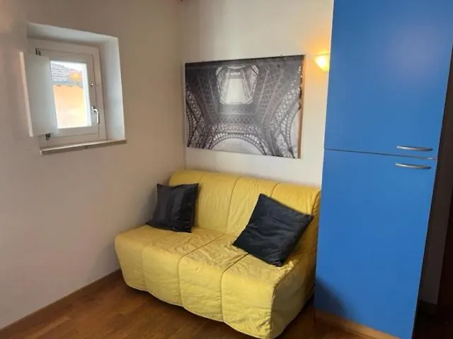 Apartamento La Mansarda In Centro Módena